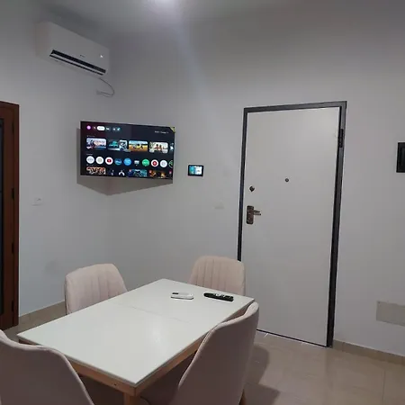 Villa Shtepia Ne Pyll Draç